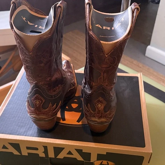 Ariat Rich Brown Leather Square Toe Cowboy Boots 9” height size 10 - Picture 4 of 6